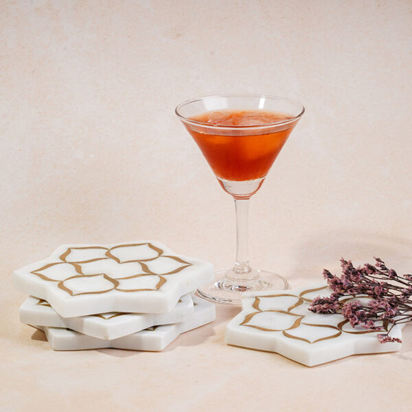 Luxurious Flower-Shaped Marble Coaster Set with Brass Inlay - Image 2