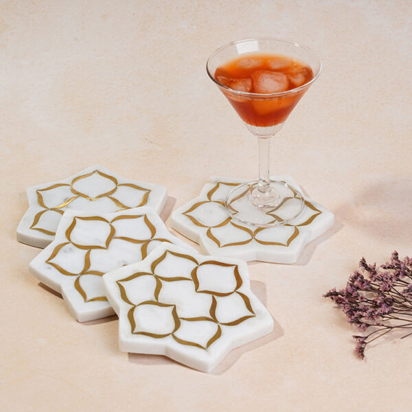 Luxurious Flower-Shaped Marble Coaster Set with Brass Inlay